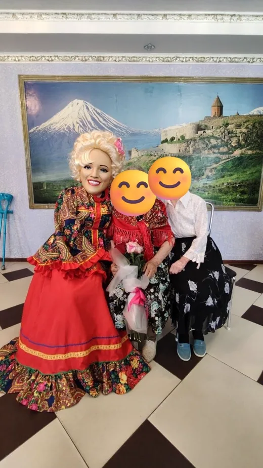 Ростовая кукла Надежда Кадышева в Уфе